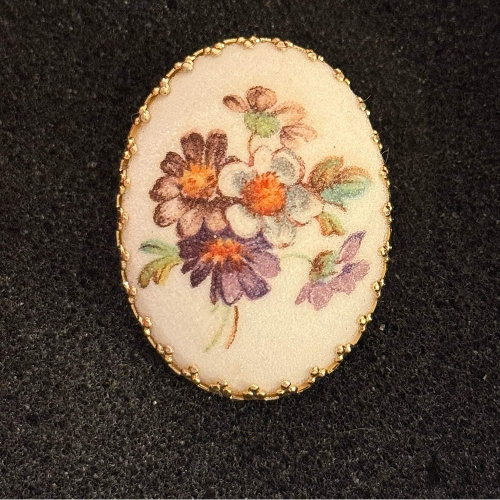 Vintage signed West‎ Germany Sugar Brooch – Floral Design